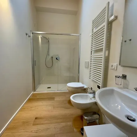 Vacanze Chic Nel Cuore Di Apartmán Pesaro